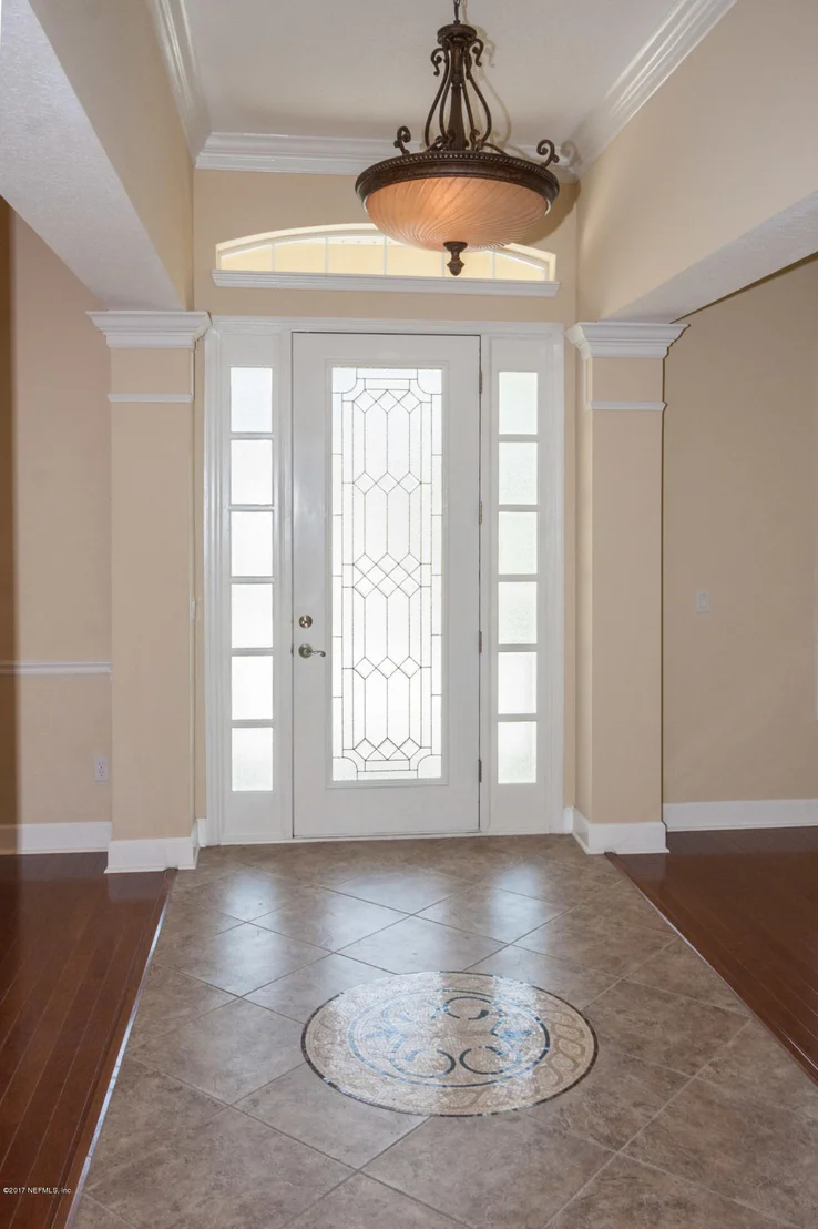 Photo of 171 LA MESA Drive