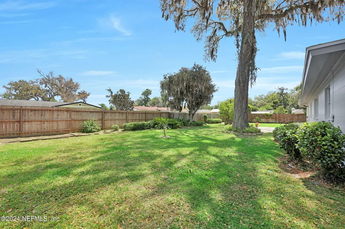 Photo of 2839 CEDARCREST Drive