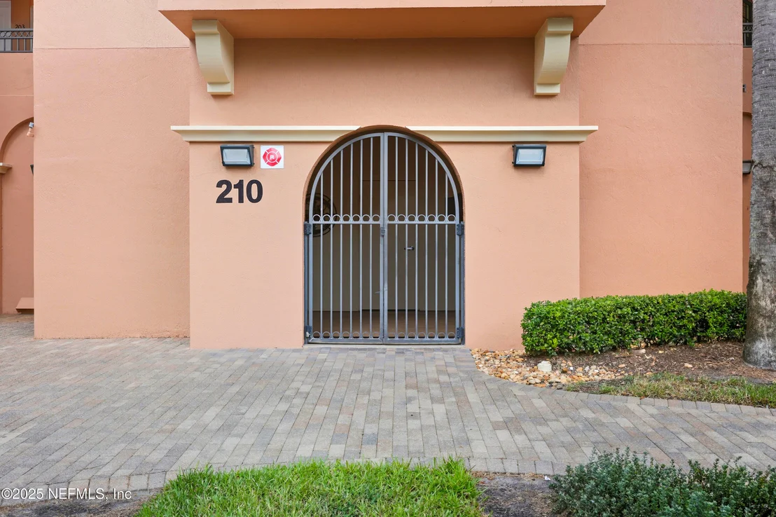 Photo of Unit 301 at 210 PASEO TERRAZA