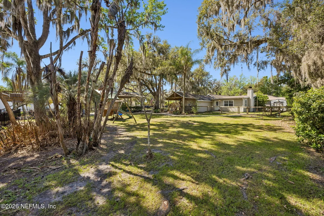 Photo of 8224 HALL Lane