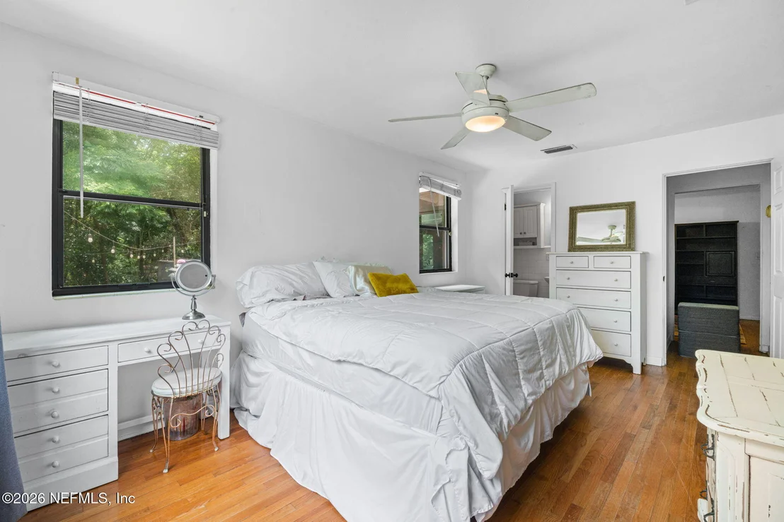 Photo of 1738 CLEMSON Road
