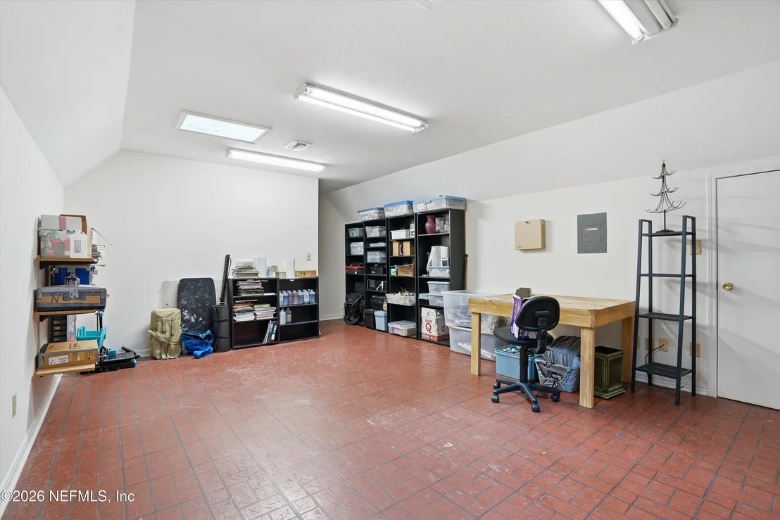 Photo of 970 SANDPIPER Lane