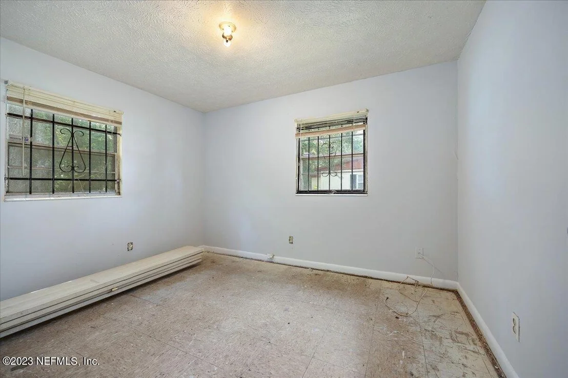 Photo of 8593 DARLINGTON Drive
