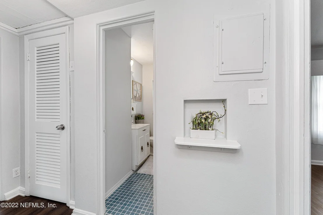 Photo of 5408 WINDERMERE Drive