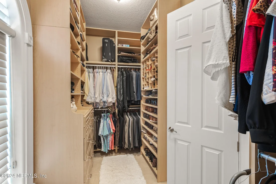 Photo of 1119 CEDAR BAY Road