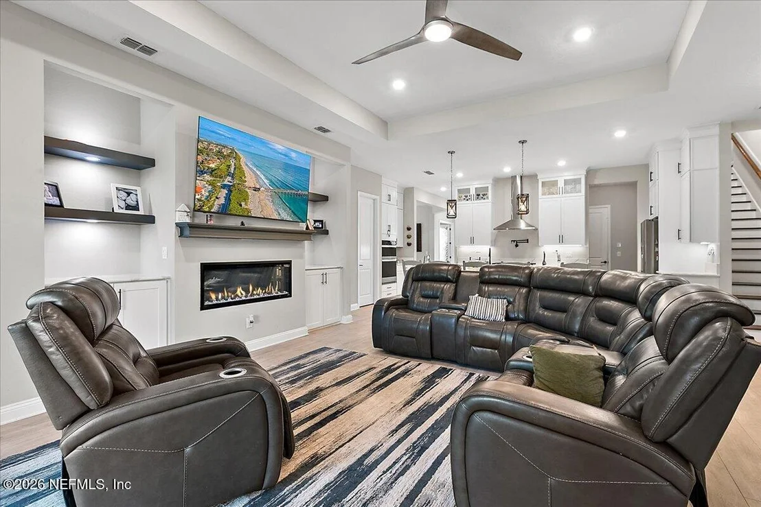 Photo of 196 HOLLY LANDING Way
