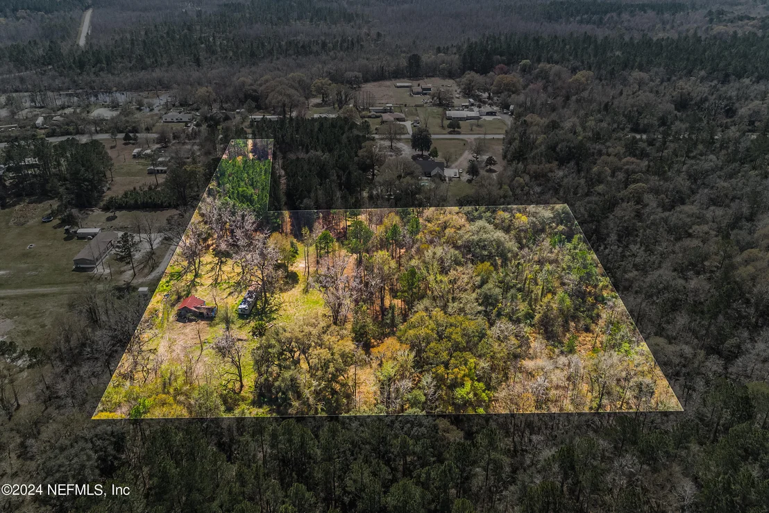 Photo of 35755 QUAIL Road
