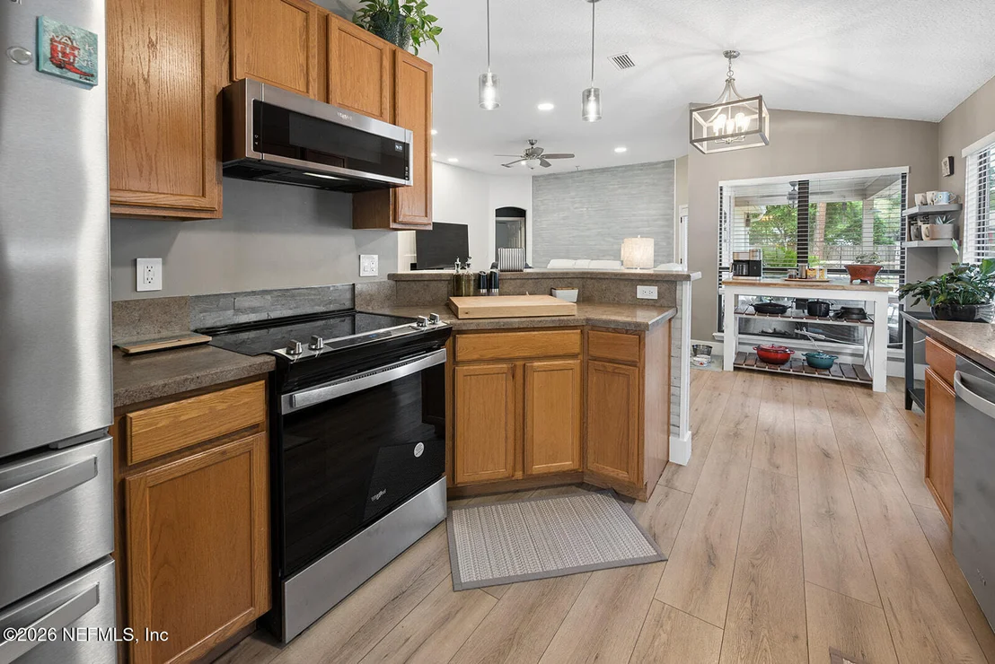 Photo of 424 JEFFERSON Avenue