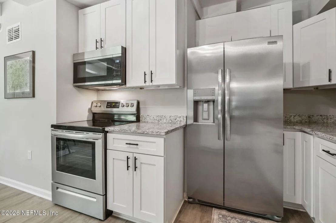 Photo of 13112 MANDARIN Road