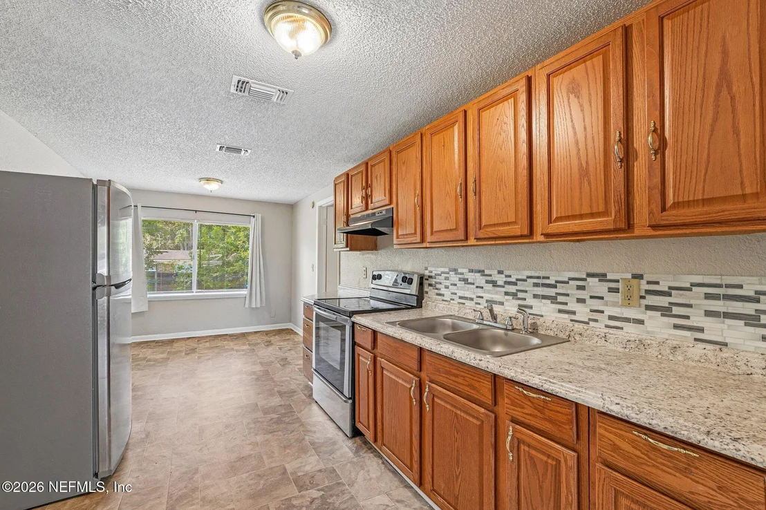 Photo of 4371 CROSSBOW Road
