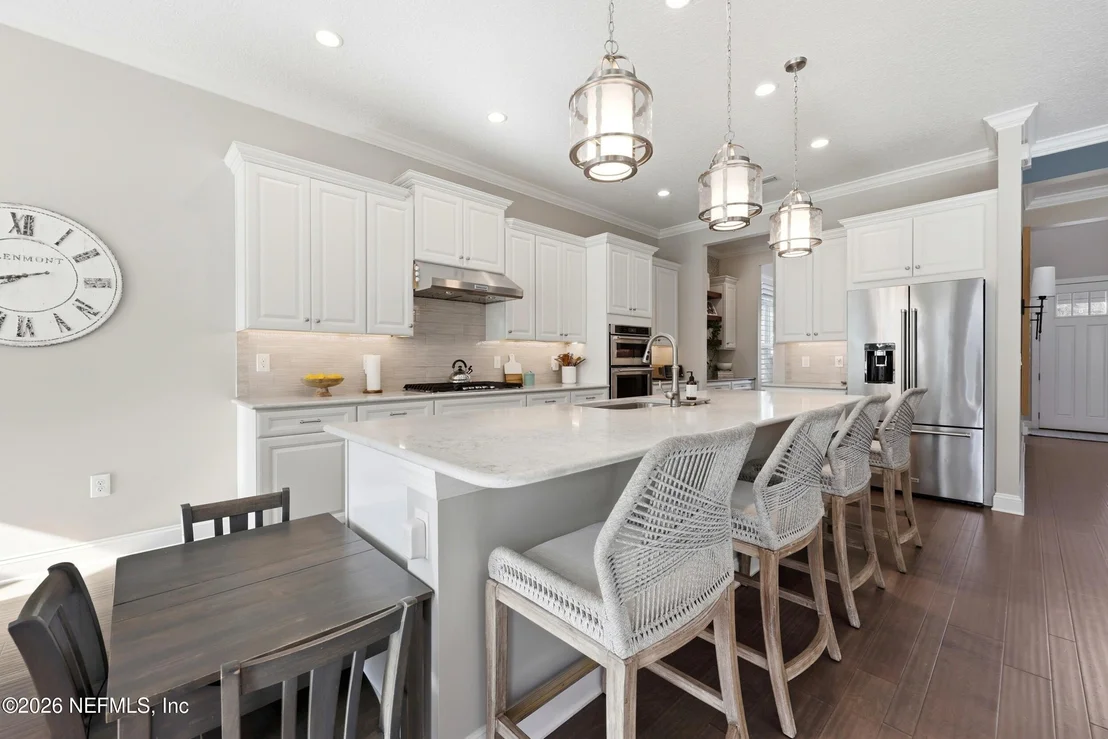 Photo of 463 FRESHWATER Drive
