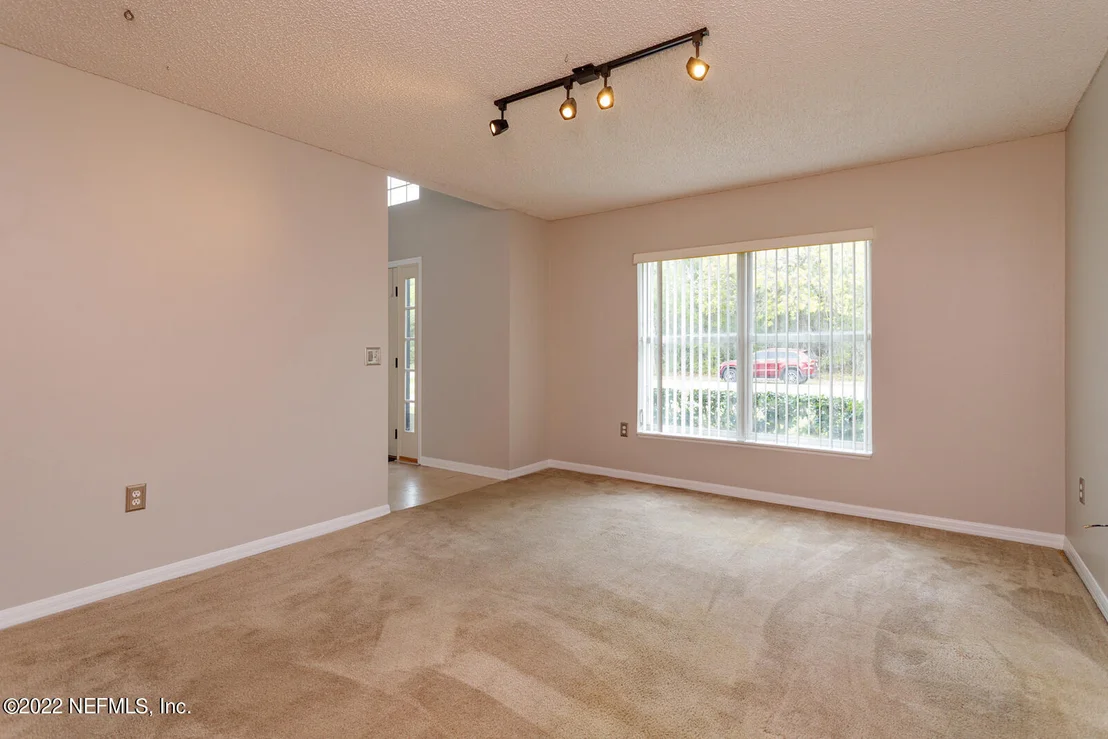 Photo of 3201 CREST Terrace