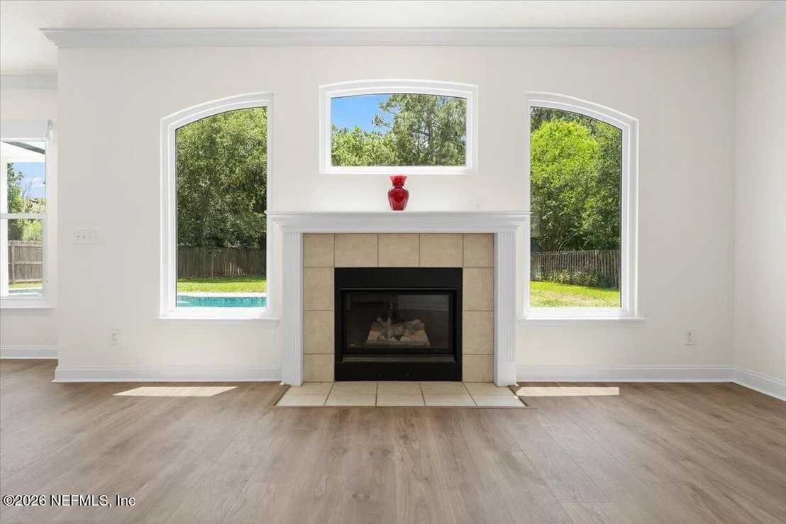 Photo of 1213 RIBBON Road