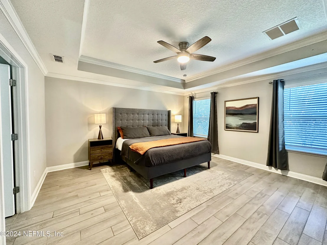 Photo of 1135 SHETLAND Drive