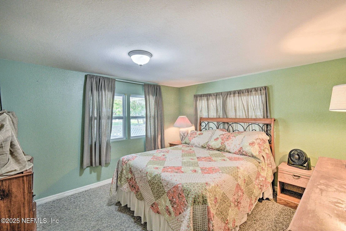 Photo of 118 RIVERSIDE Avenue