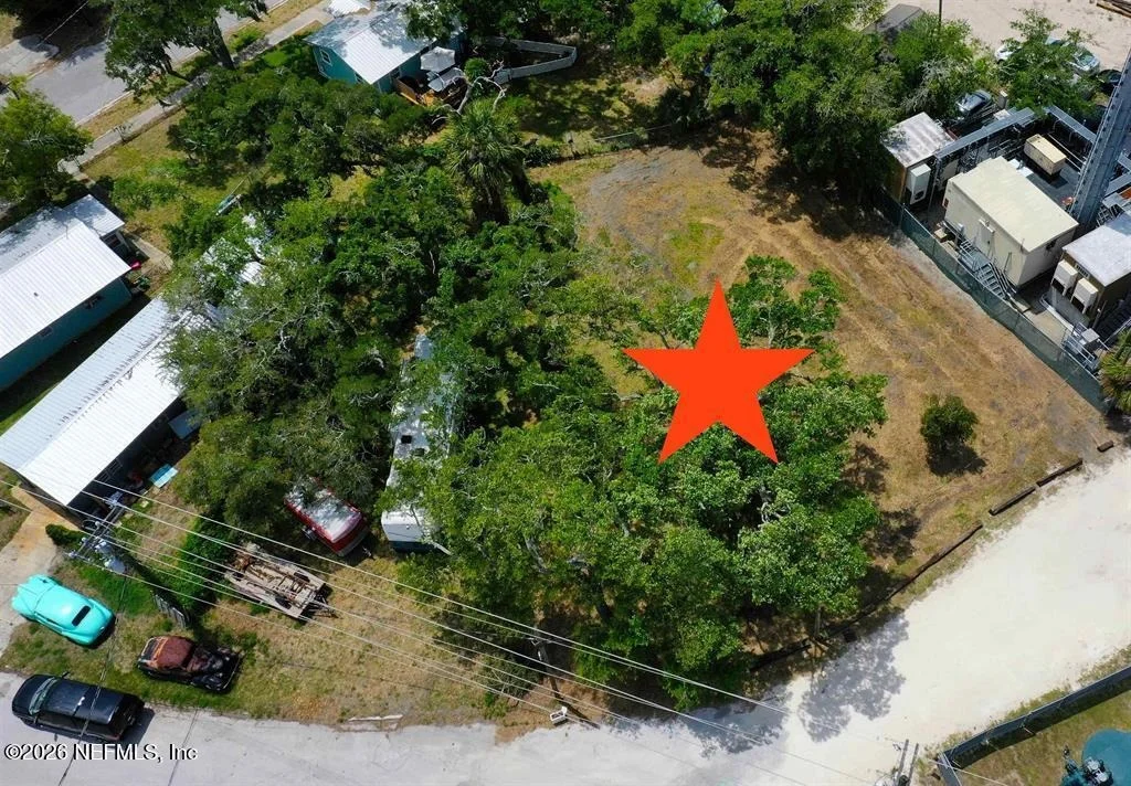 Photo of 66 LEWIS Boulevard