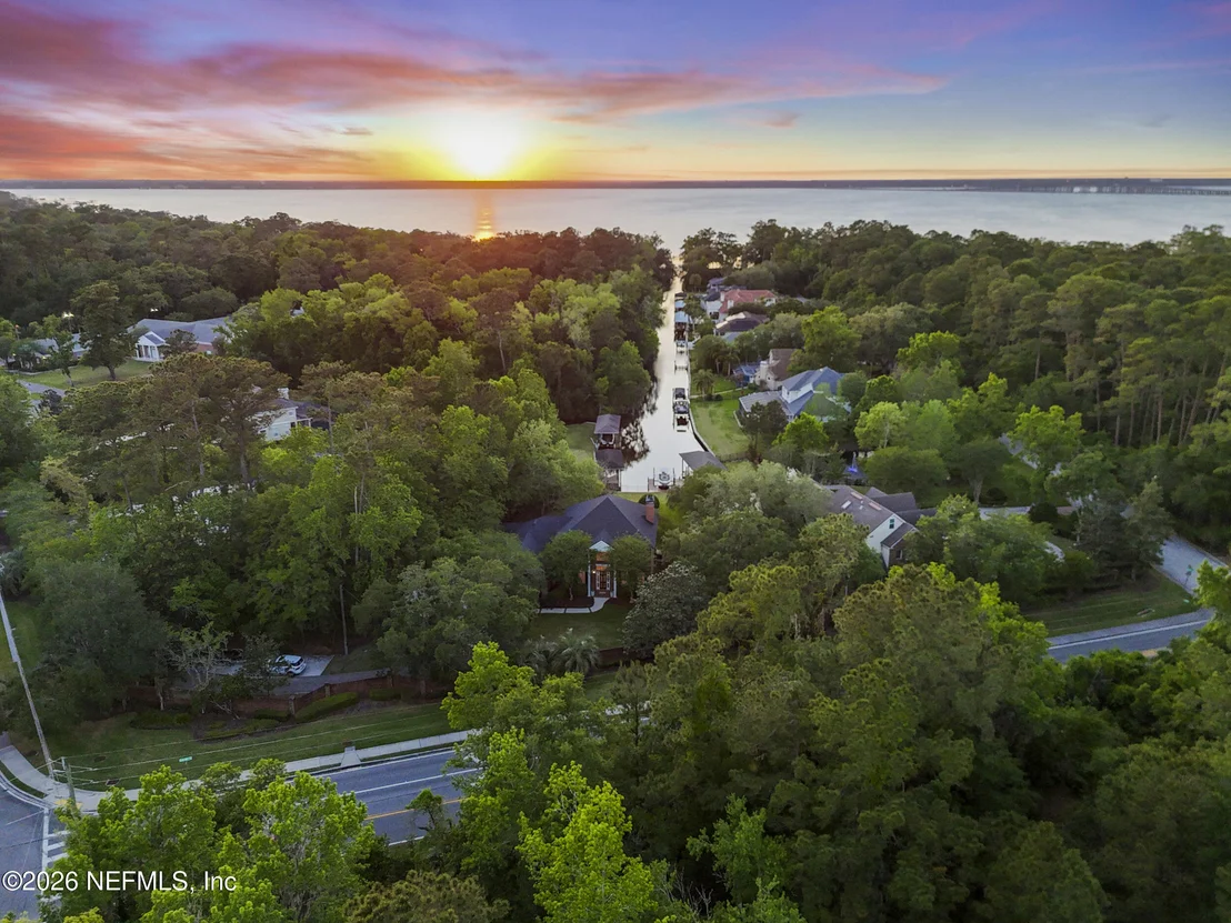 Photo of 11802 MANDARIN Road