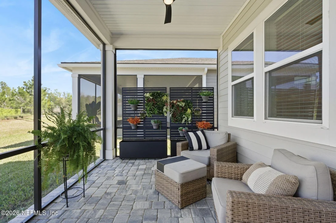 Photo of 361 PELTON Place