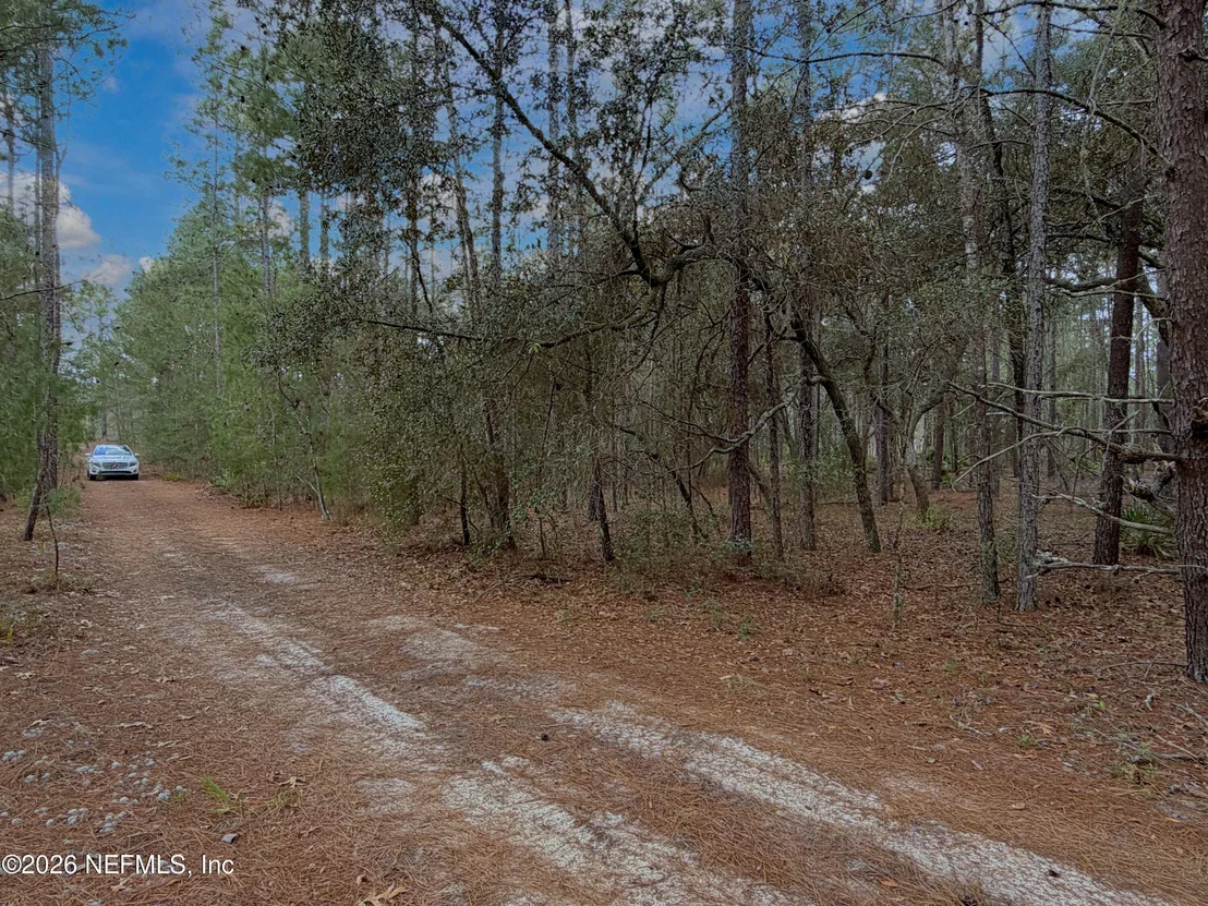 Photo of 215 RIFLE Road