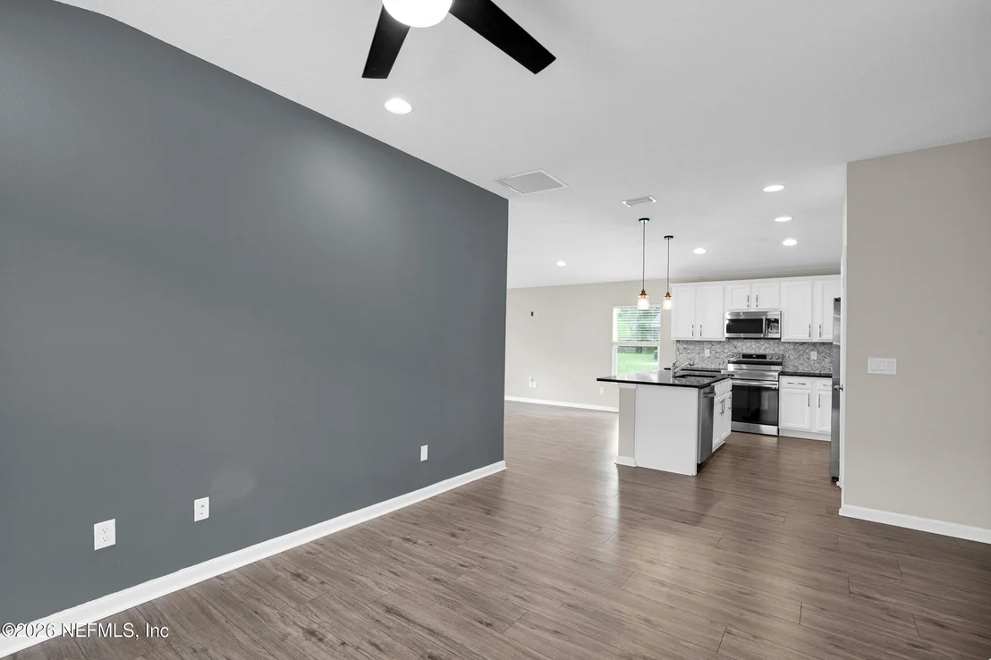 Photo of 1025 FLOYD Street