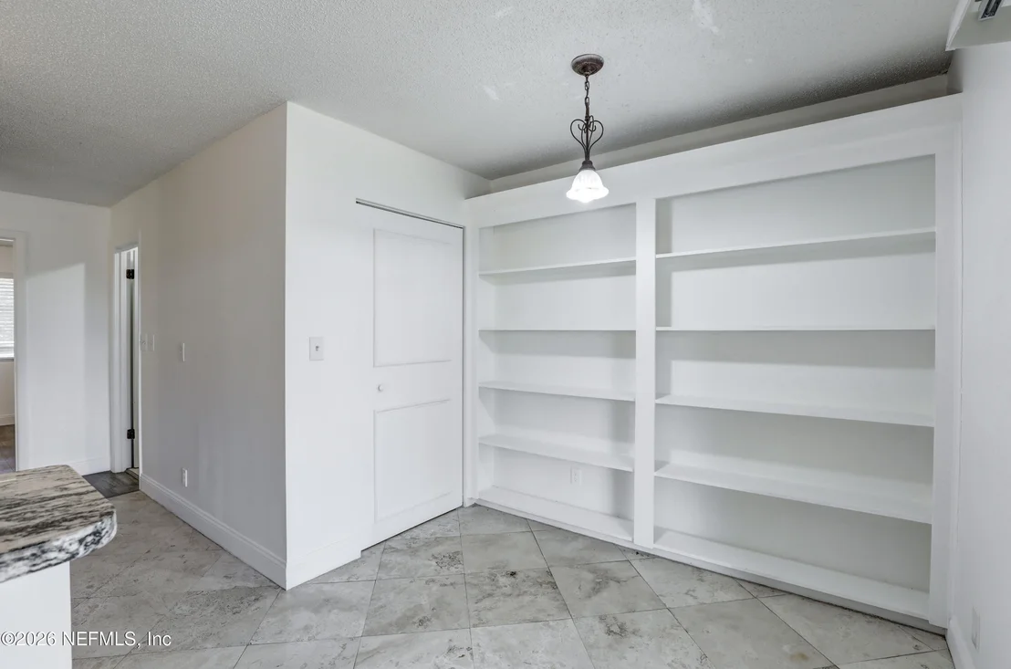 Photo of 111 LOBELIA Road