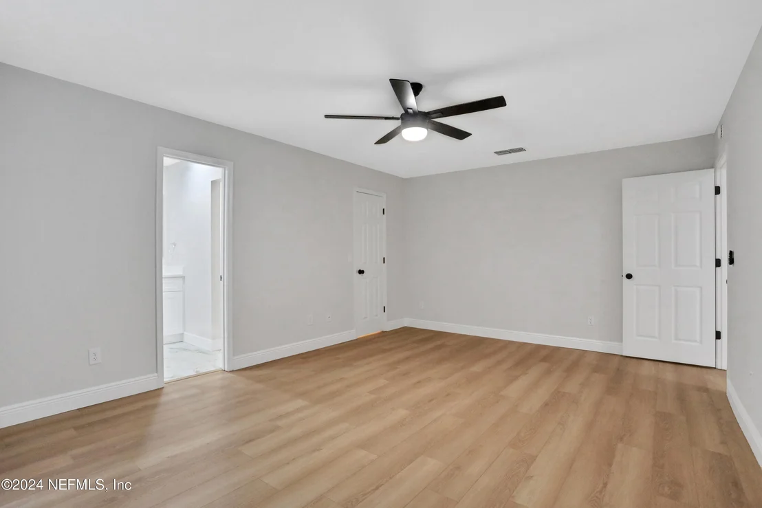 Photo of 4373 APPLE TREE Place