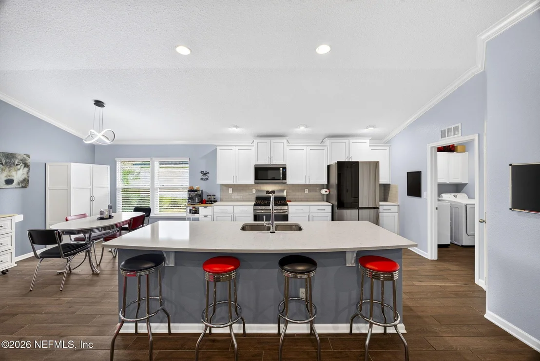 Photo of 71 CEDARSTONE Way