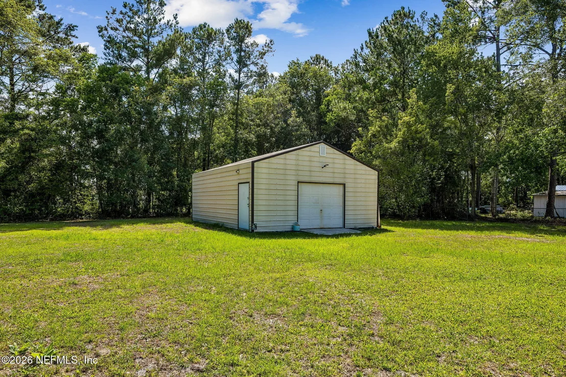Photo of 15690 SEARS Road