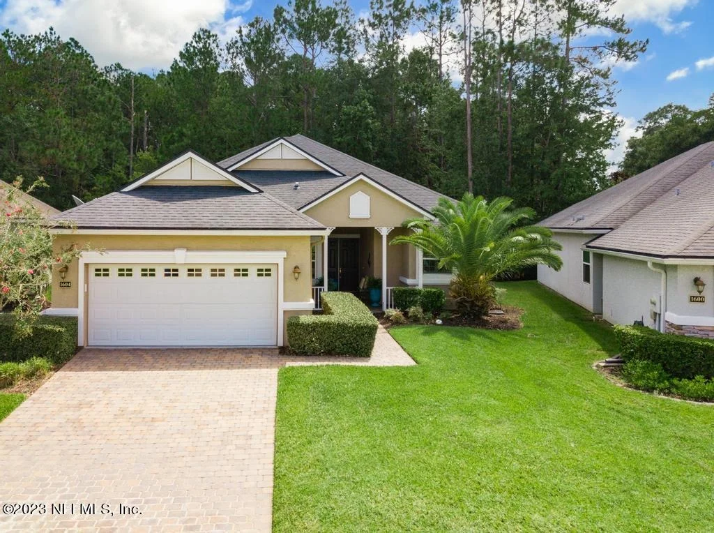 Photo of 1604 SUGAR LOAF Lane