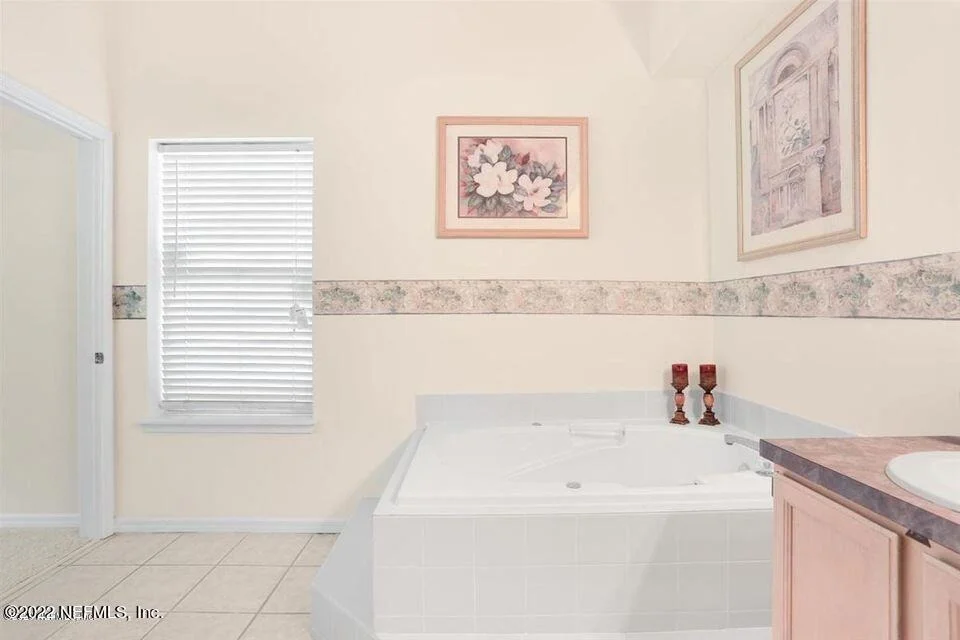 Photo of 2124 HOVINGTON Circle E