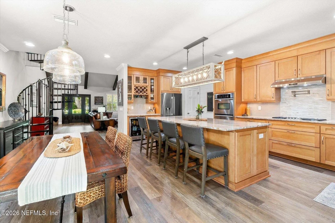 Photo of 912 SANDY BEACH Circle