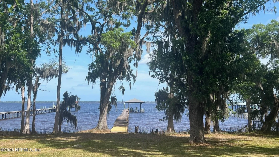 Photo of 4841 RAGGEDY POINT Road
