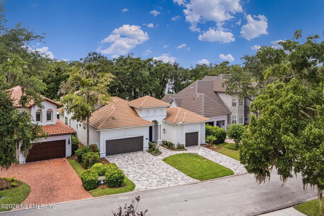 Photo of 105 LAUREL Way