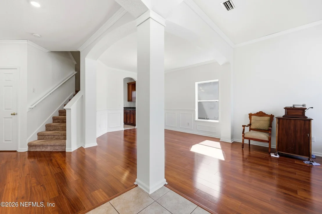 Photo of 936 LAS NAVAS Place