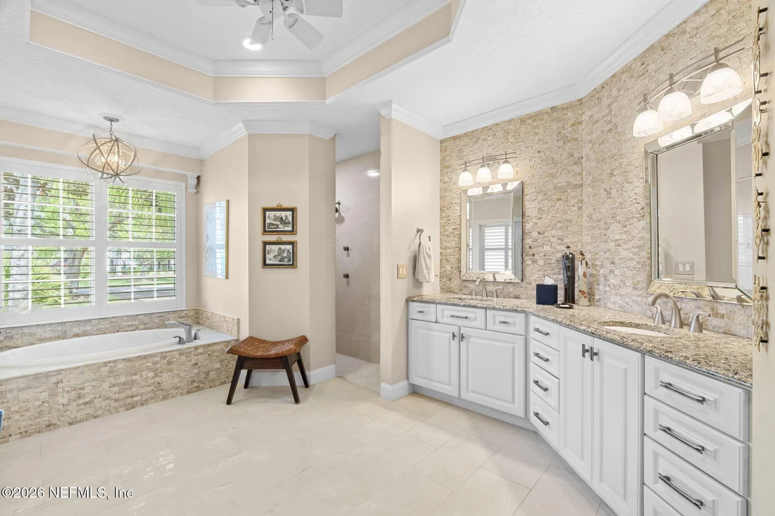 Photo of 170 HERONS NEST Lane
