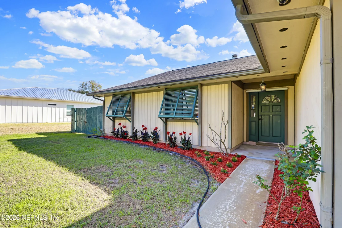 Photo of 111 LOBELIA Road