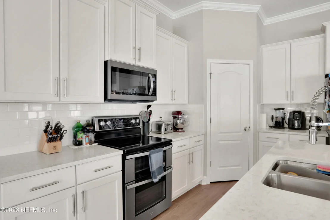 Photo of 1208 CASTLE TRAIL Drive