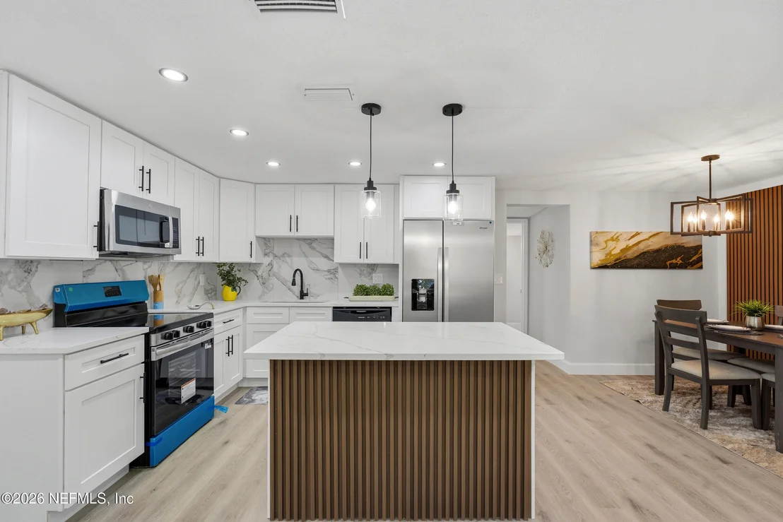 Photo of 7148 RICKER Road