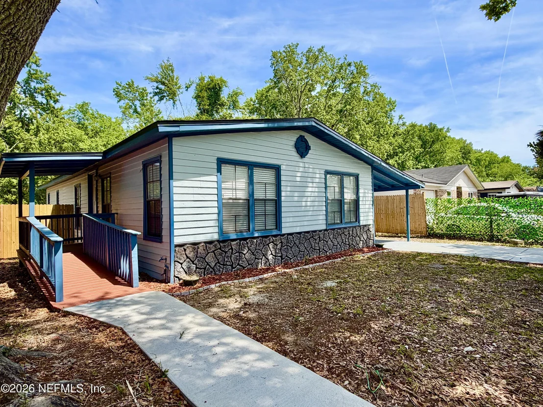Photo of 7611 MCCOWAN Drive