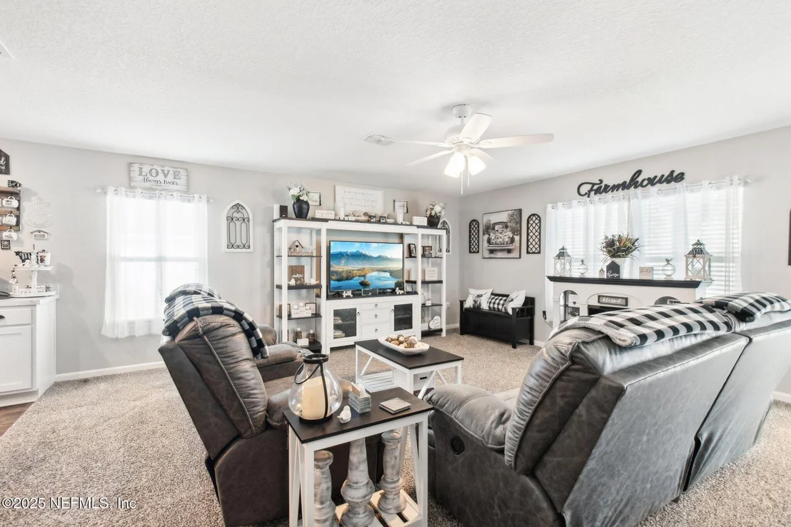 Photo of 17 BIRCHFIELD Place
