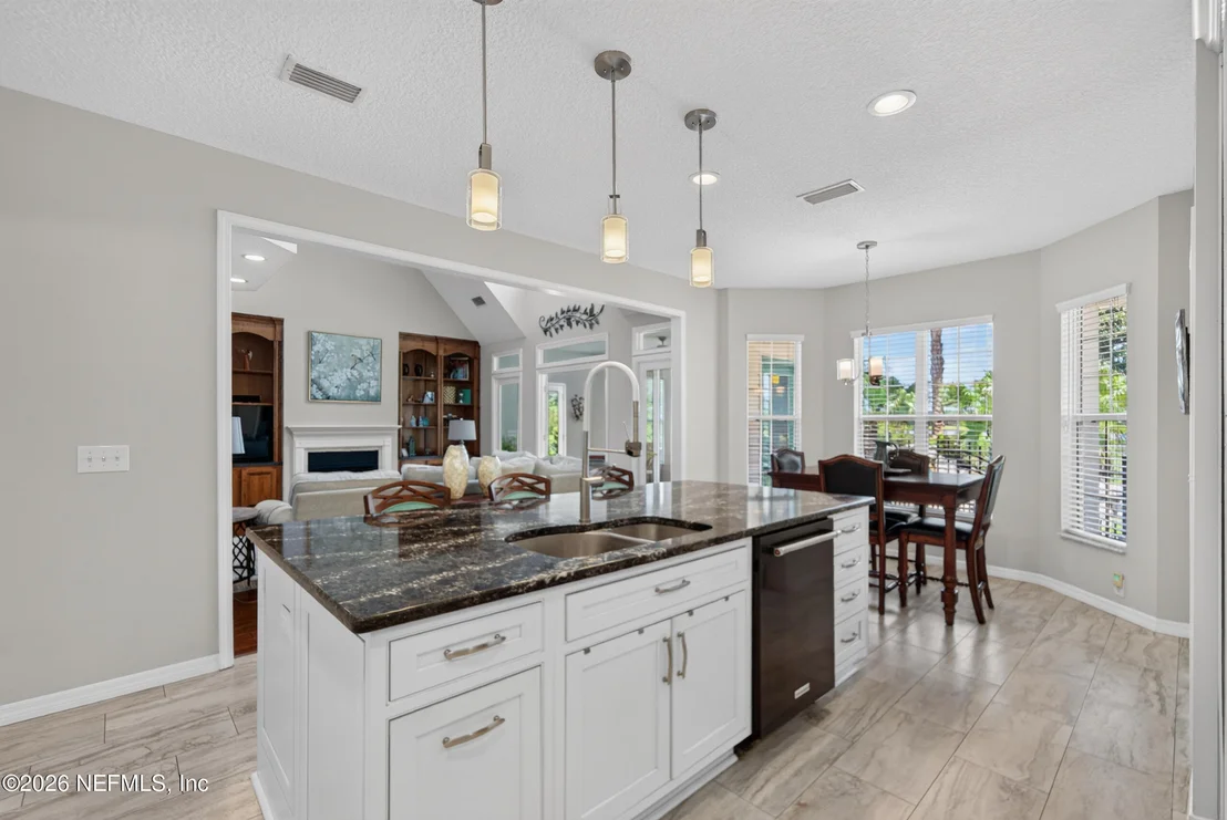 Photo of 1045 CEDAR BAY Road