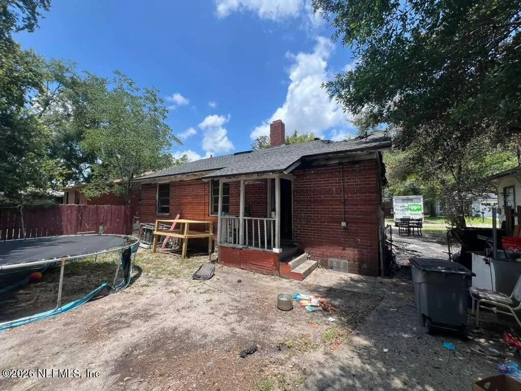 Photo of 6610 SUNSET Drive