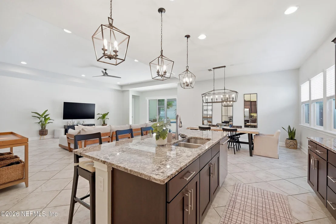Photo of 801 MONTAGUE Drive