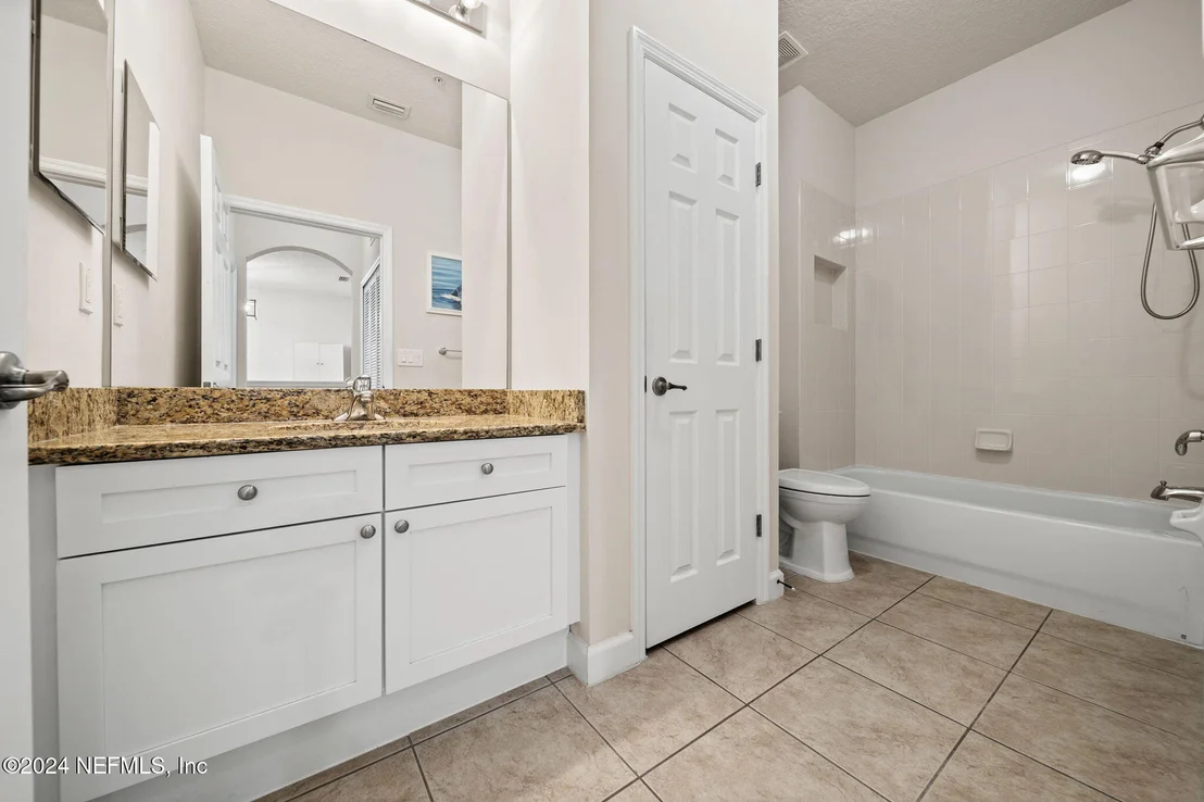 Photo of Unit 303 at 220 PASEO TERRAZA