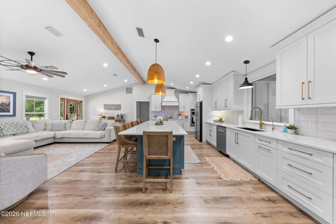 Photo of 7761 WYNDWOOD Drive
