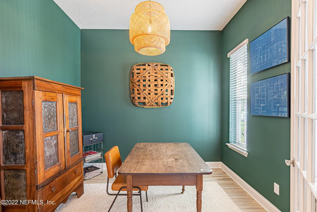 Photo of 78 CALUMET Drive