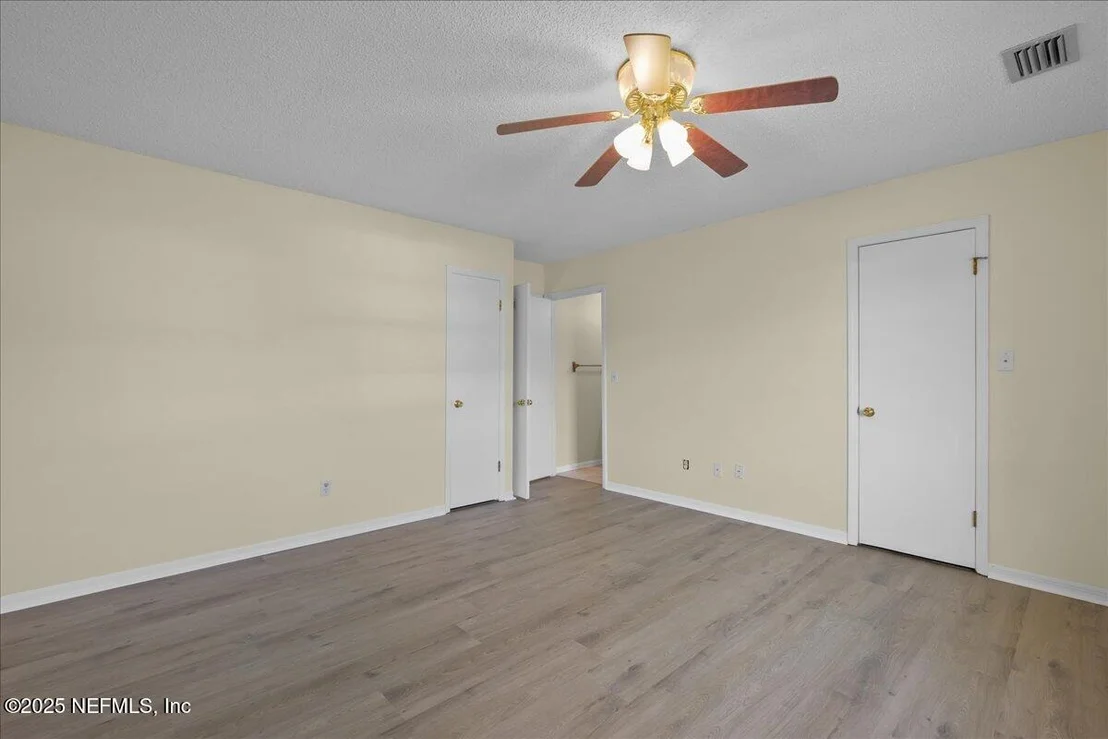 Photo of 105 CRESTWOOD Drive