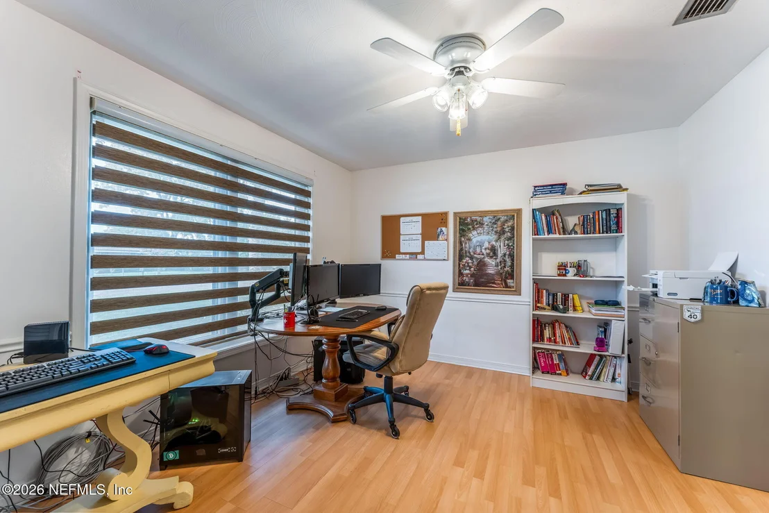 Photo of 7307 MAPLE TREE Drive