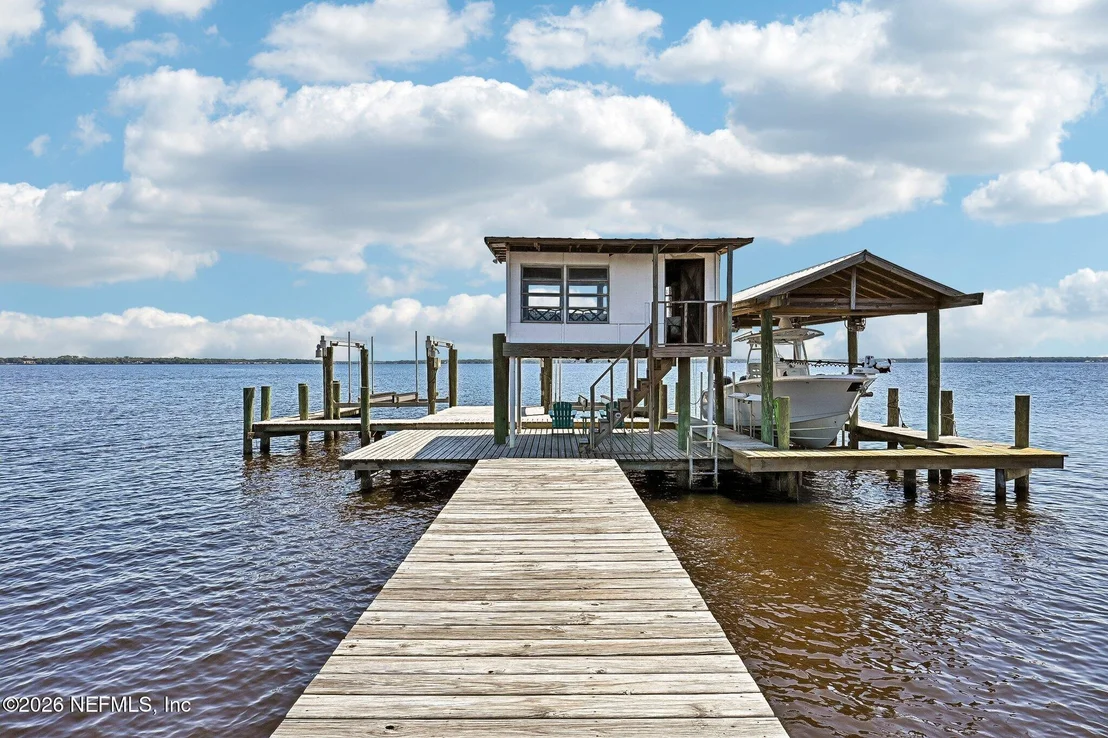 Photo of 4745 RAGGEDY POINT Road