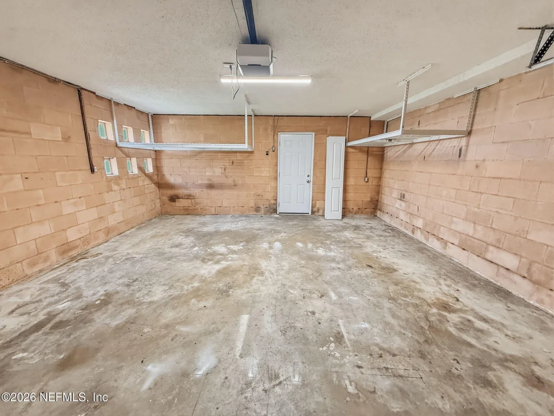 Photo of 477 DEL MONTE Drive